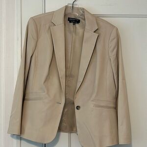Jones New York Collection tan blazer. Size 12.